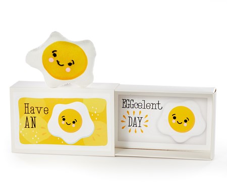Egg Pocket Hug w/Gift Box